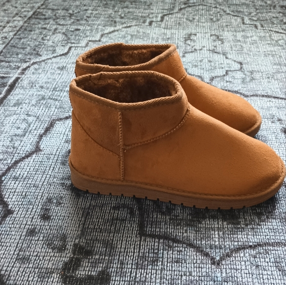 Fuzzy Booties - Picture 2 of 7